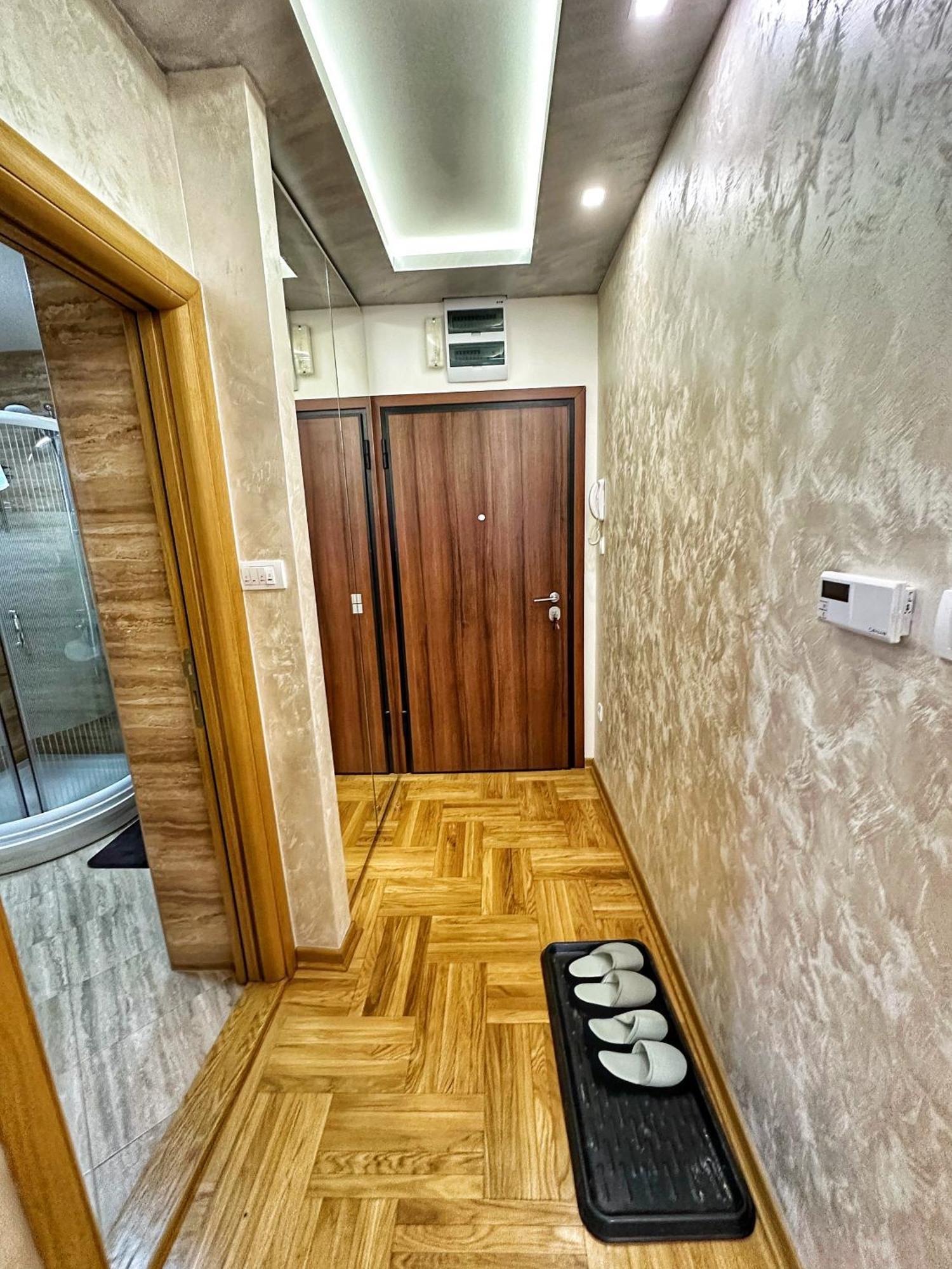 Apartment Centar Lux 23d *